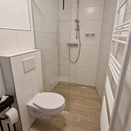 Login - شقة